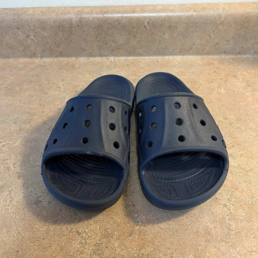Crocs Baya Slide Navy Blue Womens 7 Mens 5 Sandals Wide Band Slip On Water Beach